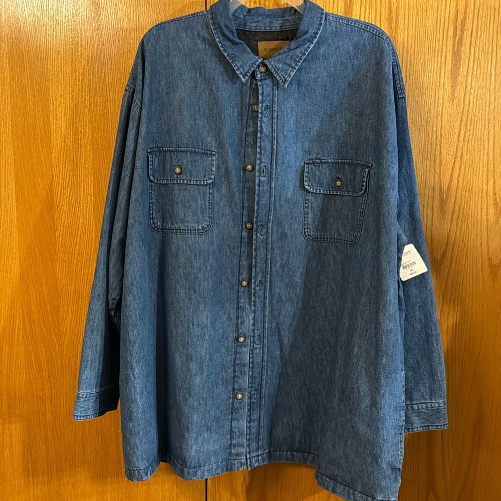 St. John’s Bay denim jacket with pockets- lined. NWT size 4X